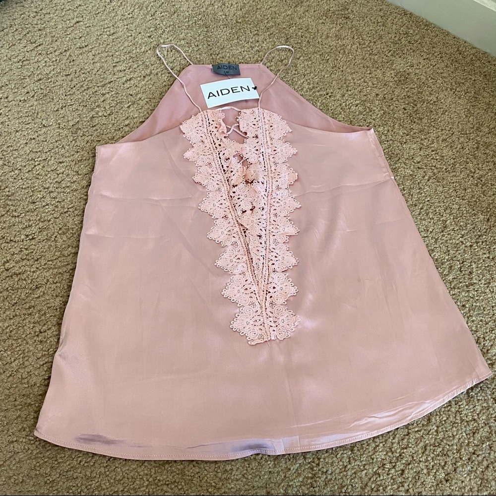 NWT AIDEN SILKY PINK LACE HALTER TIE TANK MED